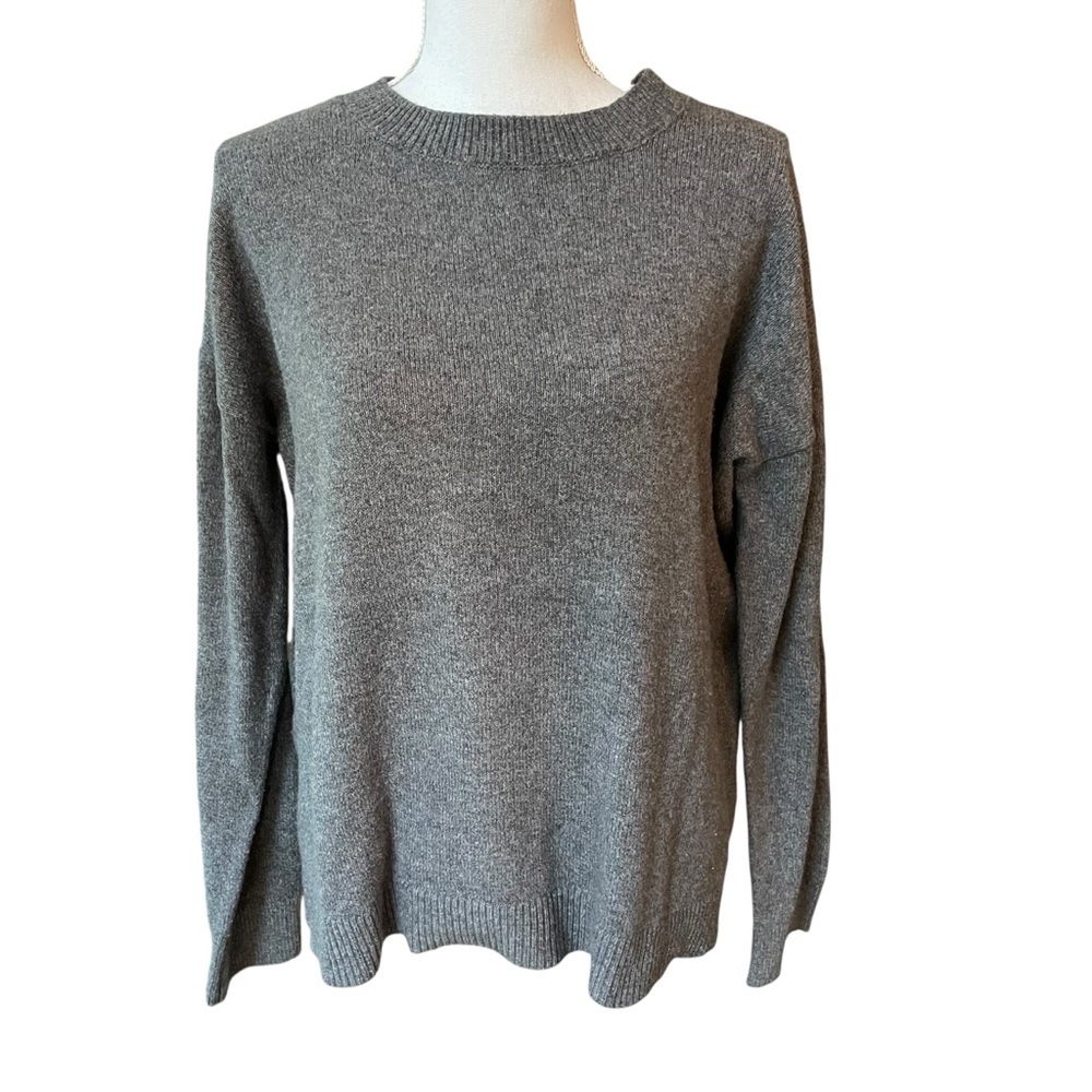 Loft Gray Crew neck Sweater. Size M